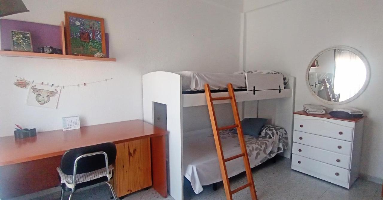 Апартаменти Piso Acogedor Y Alegre En Castellon Кастельйон-де-ла-Плана Екстер'єр фото